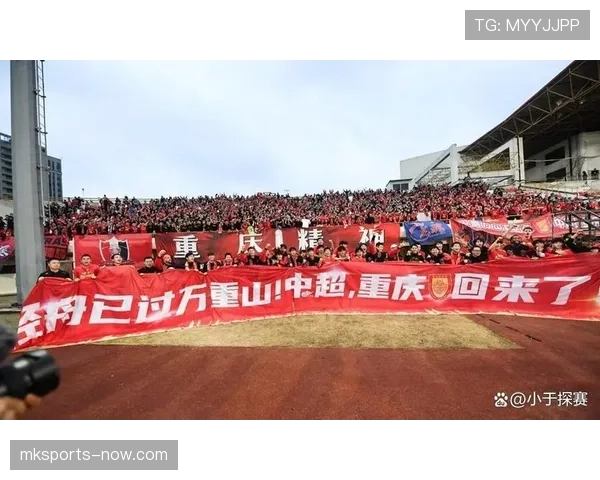 重庆铜梁龙冲甲成功后主场连战强敌将迎关键考验 重庆铜梁龙冲甲成功后主场连战强敌将迎关键考验